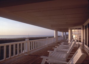 Elizabeth Pointe Lodge