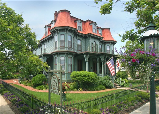 cape-may-new-jersey-lodging-thequeenvictoria.jpg